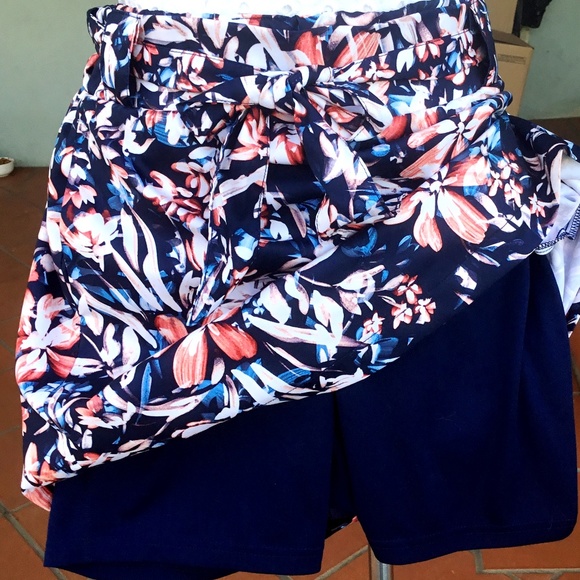 SAINT JOHN'S BAY Tennis Flora Printed Short Skirt Elastic Waist Tie Pockets M - Picture 5 of 9